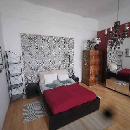 Tiborlak Lägenhet Budapest Exteriör bild